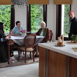 Fotoğraf Eşkıya Dünyaya Hükümdar Olmaz