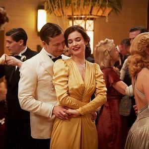 Fotoğraf Glen Powell