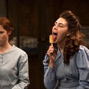 Fotoğraf Lauren Adams