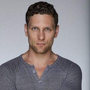 Fotoğraf Cody Ray Thompson