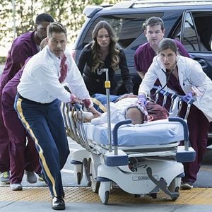 Fotoğraf Moon Bloodgood