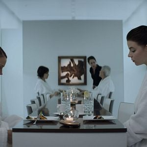 Fotoğraf Olivia Cooke