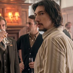 Fotoğraf Karanlıkla Karşı Karşıya