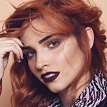 Fotoğraf Minnie West