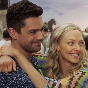 Fotoğraf Dominic Cooper