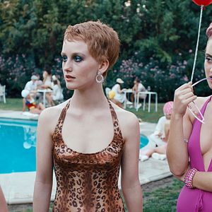 Fotoğraf Under The Silver Lake