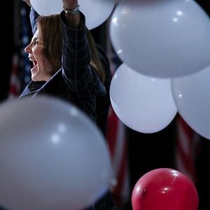 Fotoğraf Tovah Feldshuh
