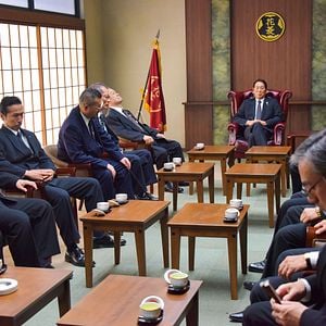 Fotoğraf Outrage Coda