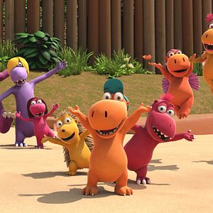 Fotoğraf Sevimli Ejderha Kokonat: Ormanda Şenlik