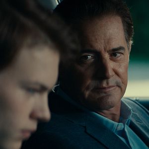 Fotoğraf Giant Little Ones