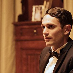 Fotoğraf Colin Woodell