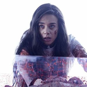 Fotoğraf Hannah John-Kamen