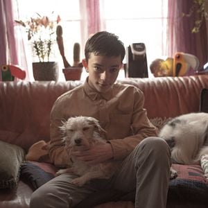 Fotoğraf Lewis MacDougall