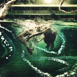 Fotoğraf Lanetli Sular