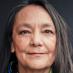 Fotoğraf Tantoo Cardinal