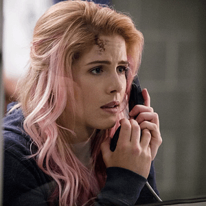 Fotoğraf Emily Bett Rickards