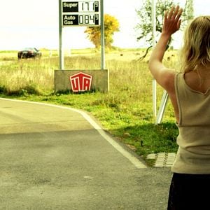 Fotoğraf Mein Bruder heißt Robert und ist ein Idiot