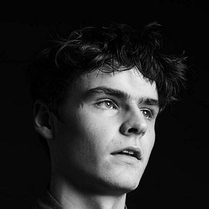 Fotoğraf Duke Nicholson