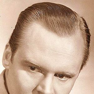 Fotoğraf Albert Lieven