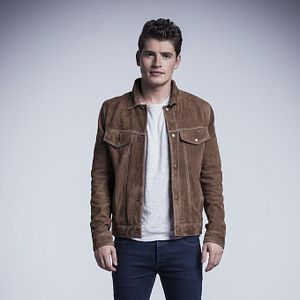 Fotoğraf Gregg Sulkin