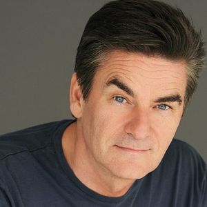 Fotoğraf Peter Keleghan