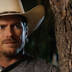 Fotoğraf Jason Lewis