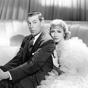 Fotoğraf Claudette Colbert