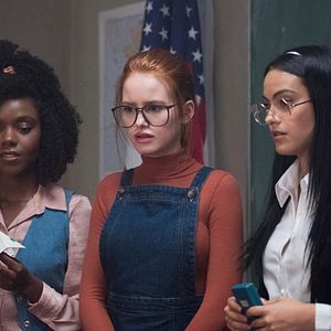 Fotoğraf Madelaine Petsch