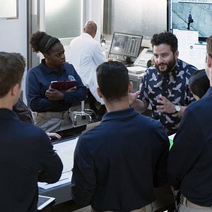 Fotoğraf Ennis Esmer