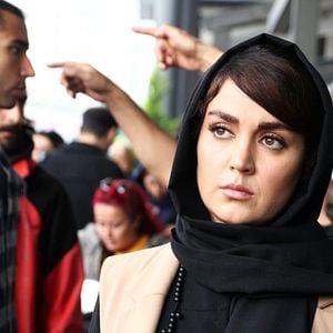 Fotoğraf Bana Bir Aşk Şarkısı Söyle