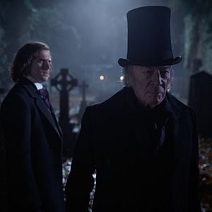 Fotoğraf Dan Stevens