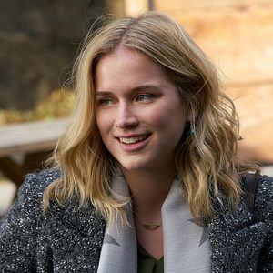 Fotoğraf Elizabeth Lail