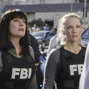 Fotoğraf Paget Brewster