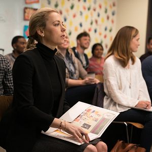 Fotoğraf Iliza Shlesinger