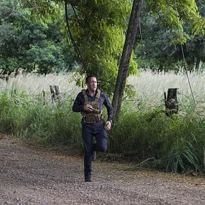 Fotoğraf Alex O'Loughlin