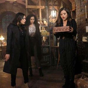 Fotoğraf Madeleine Mantock