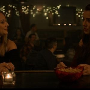 Fotoğraf Lora Burke