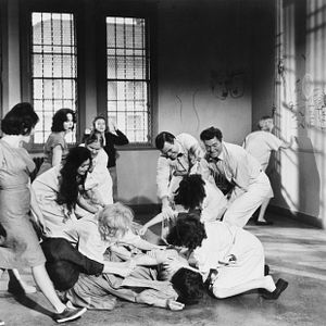 Fotoğraf Shock Corridor