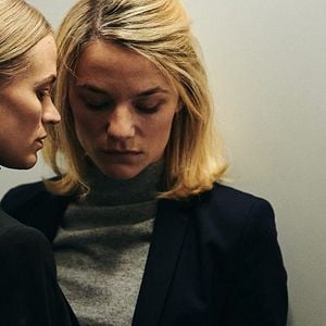 Fotoğraf Der Boden unter den Füßen