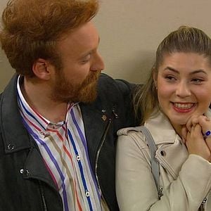 Fotoğraf Çocuklar Duymasın