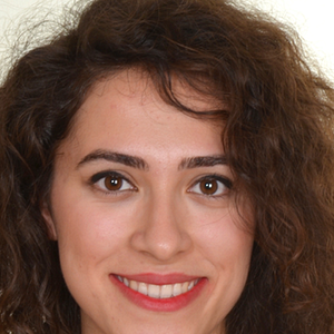 Fotoğraf Dilara Topuklular