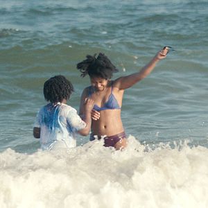 Fotoğraf Dominique Fishback