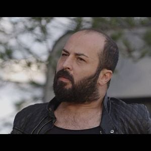 Fotoğraf Uçurum - Asla Arkana Bakma