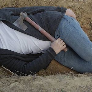 Fotoğraf Uçurum - Asla Arkana Bakma