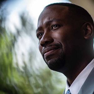 Fotoğraf Lamorne Morris