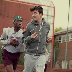 Fotoğraf Asa Butterfield