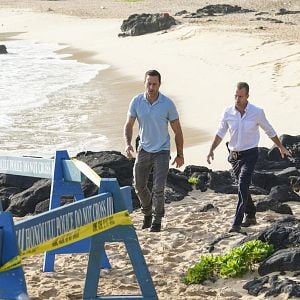 Fotoğraf Alex O'Loughlin