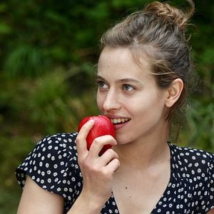 Fotoğraf Lou de Laâge