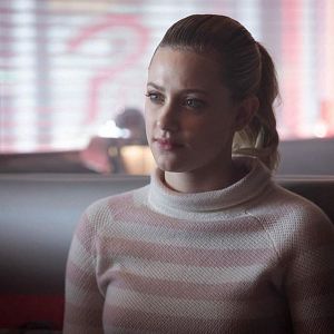 Fotoğraf Lili Reinhart