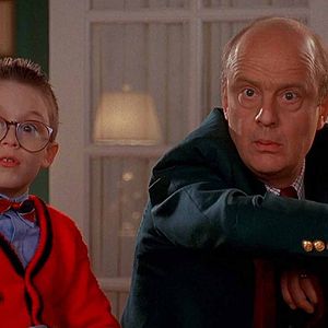 Fotoğraf Evde Tek Başına 2